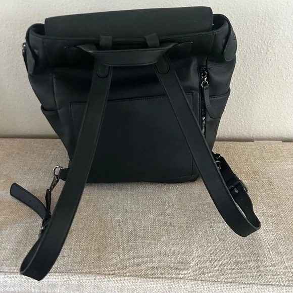 Mina Baie Kinney Backpack/Diaper Bag - Picture 4 of 5